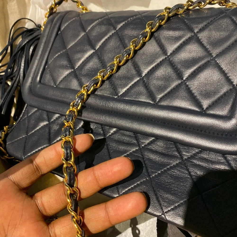 Authentic CHANEL Vintage Navy Lambskin Leather Matelassé Fringe Handbag - AS IS - Picture 10 of 11